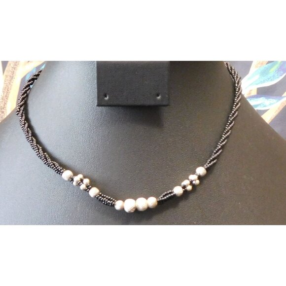 Simple Black And Silver Tone Beaded Necklace - Picture 3 of 3